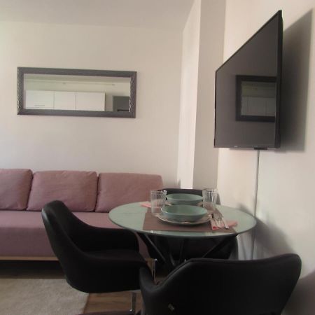 Studio Apartman Jordanovac Rebro, 300 M Od Bolnice Rebro 자그레브 외부 사진
